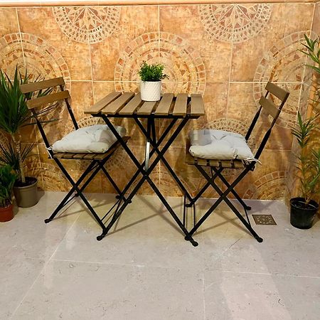 Modern Spacious Apartment Central Of Seville Luaran gambar