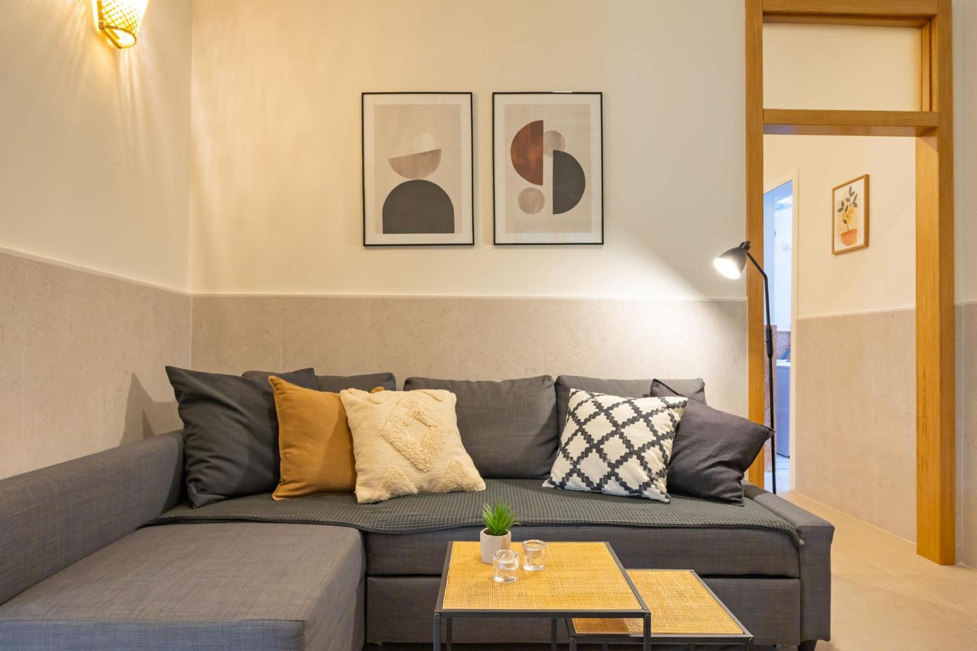 Modern Spacious Apartment Central Of Seville Luaran gambar