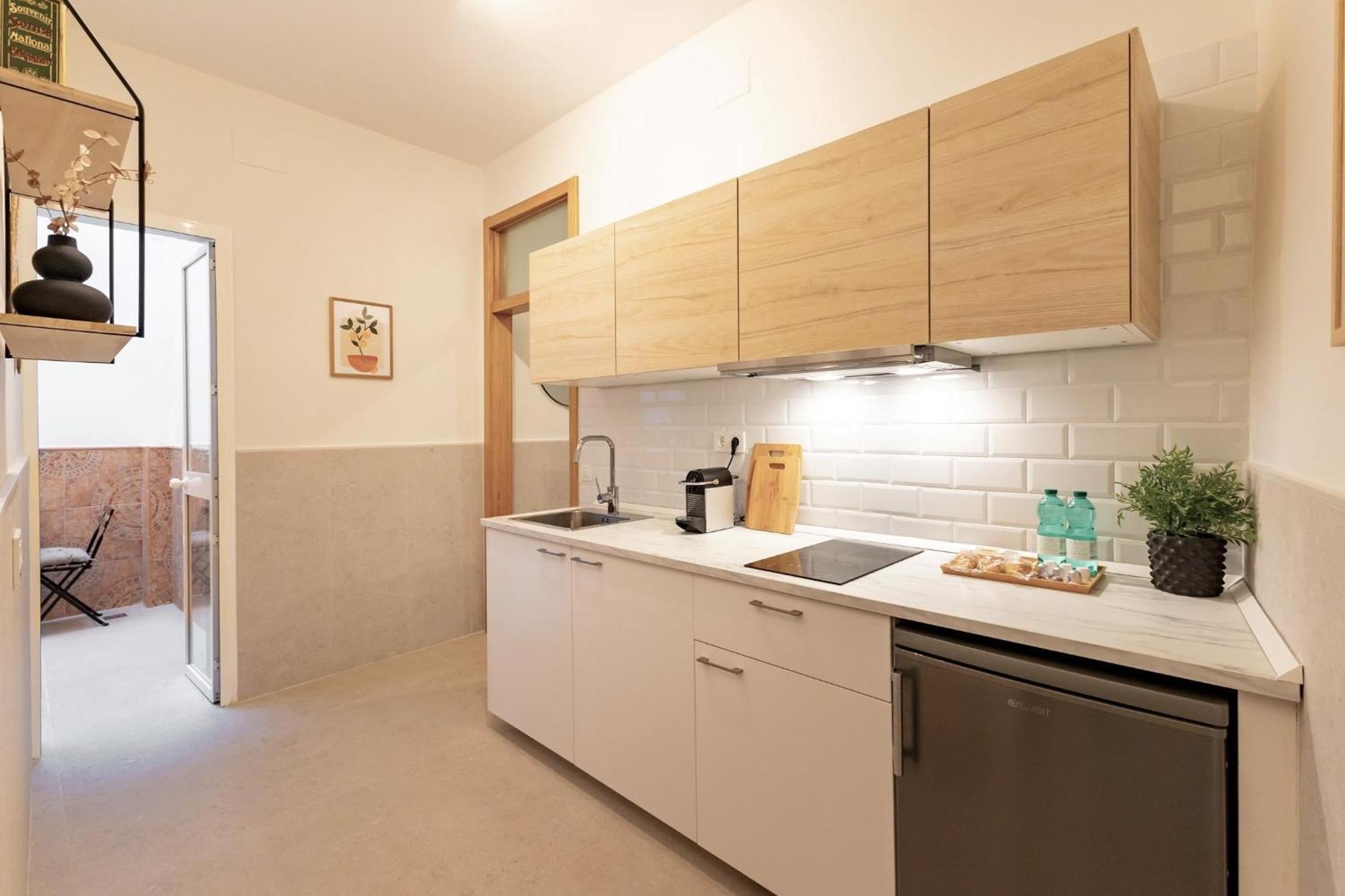 Modern Spacious Apartment Central Of Seville Luaran gambar
