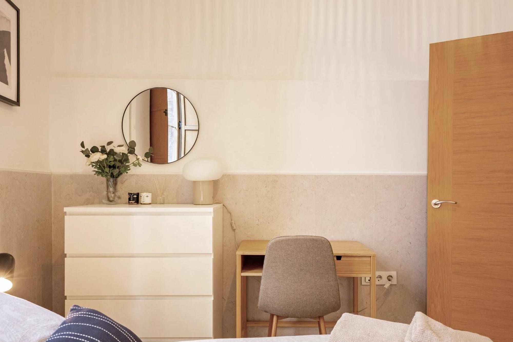 Modern Spacious Apartment Central Of Seville Luaran gambar